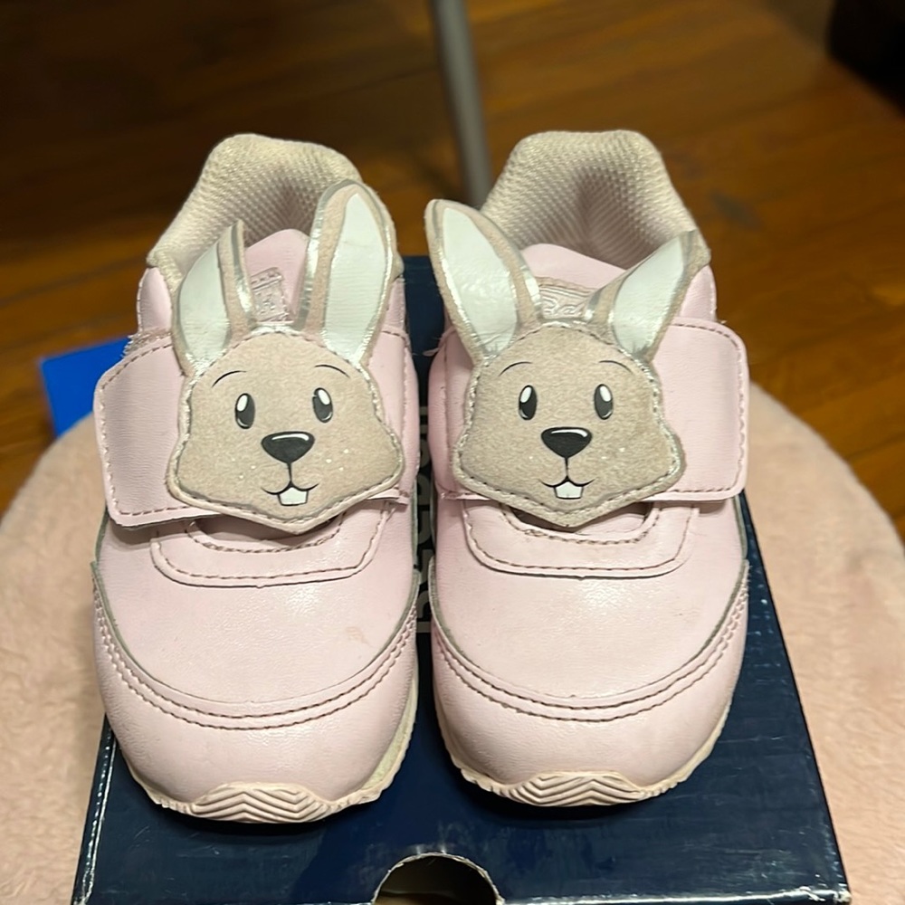 Pink shoes for girl